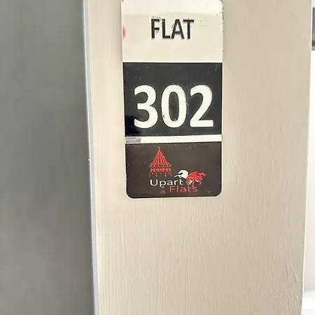 Upart Flats By Refe