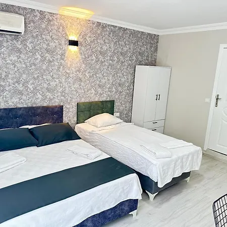 Upart Flats By Refe *