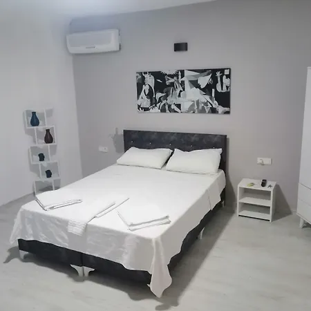Upart Flats By Refe Hotel