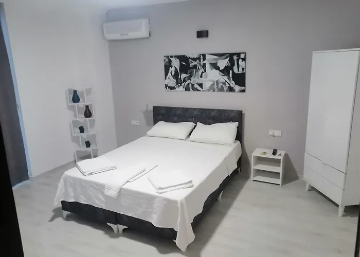 Upart Flats By Refe Hotel
